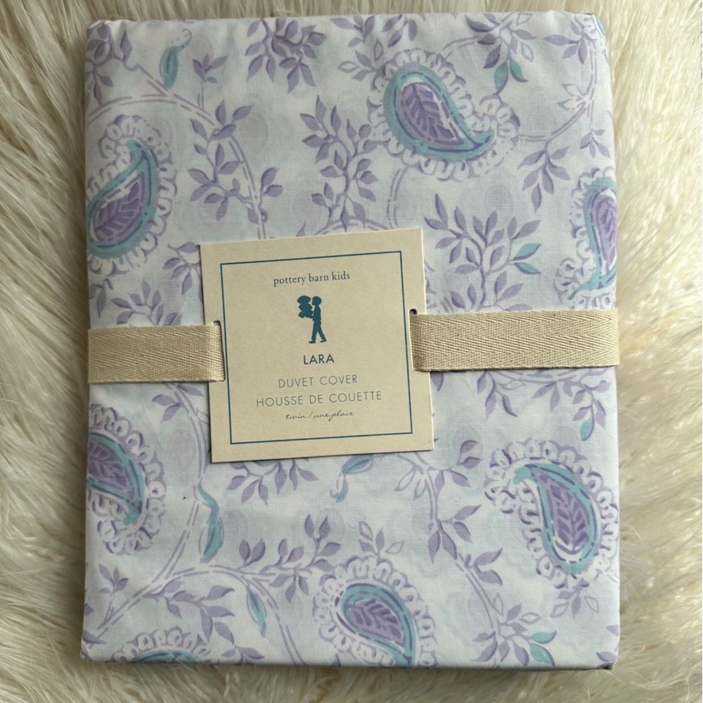NWT Pottery Barn Kids LARA  Paisley Duvet Cover Twin